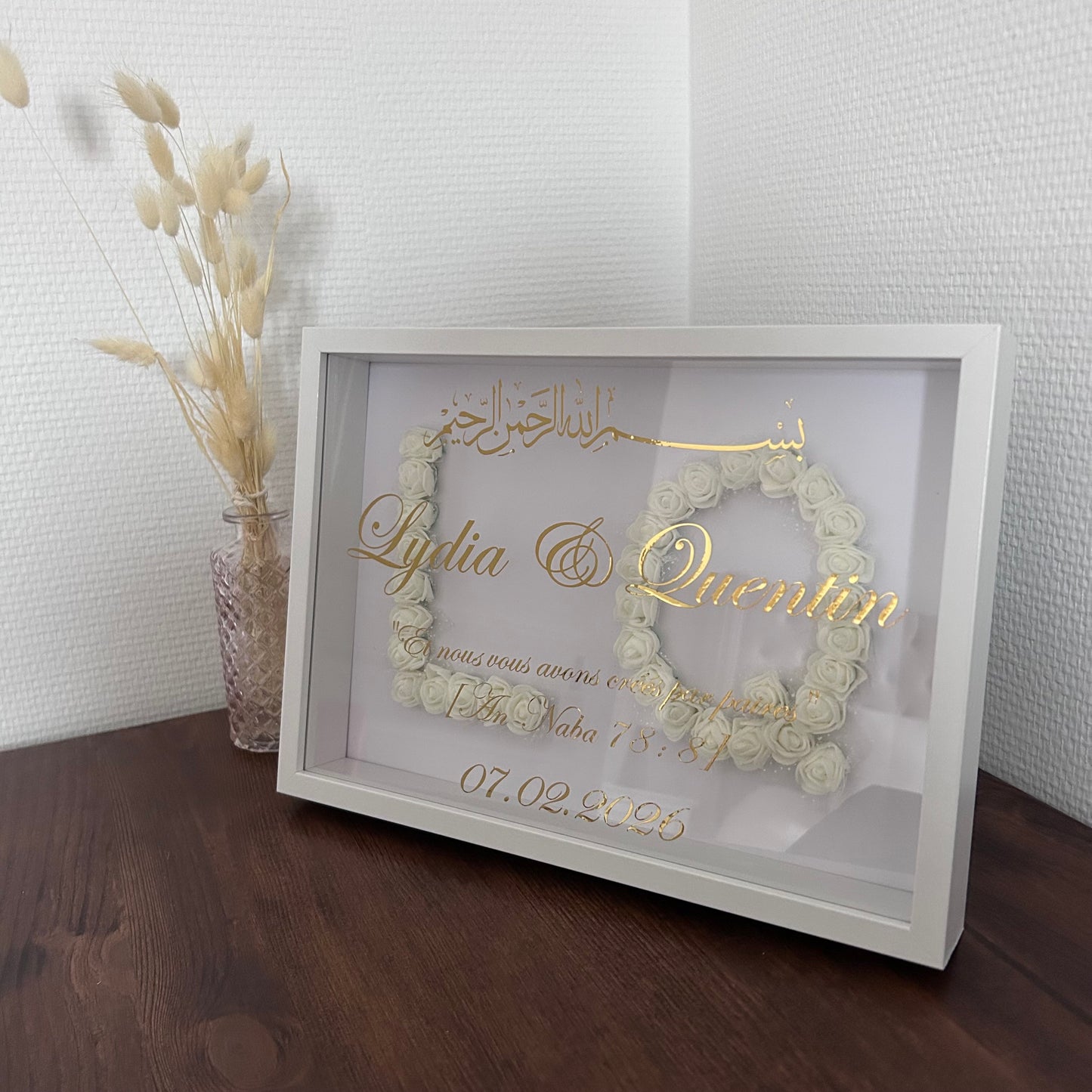 Cadre avec initiales fleurs